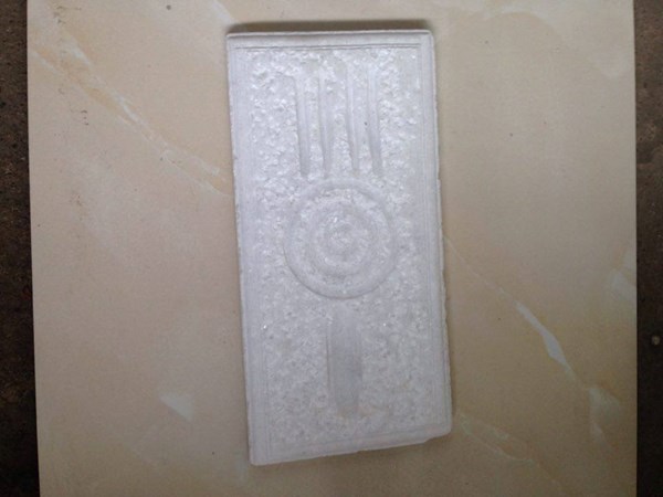 Đá mắt rồng trắng muối 10x20cm