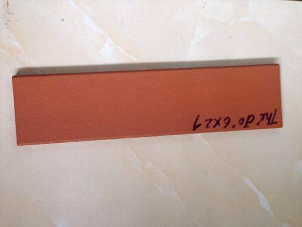 Gạch gốm thẻ đỏ 6x24cm