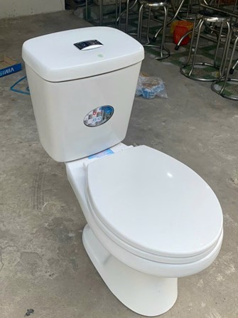 Bồn cầu két rời Minh Long - 2 nhấn 