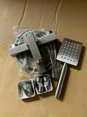 Sen tắm nóng lạnh Inox 304 SD03