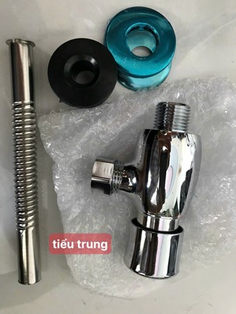 Van xả tiểu nam nhấn loại Trung